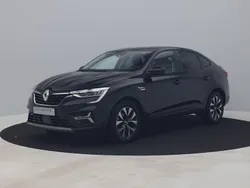 Blauw, metallic lak Gebruikt 2023 Renault Arkana Evolution SUV | € 21.750 (Super prijs)