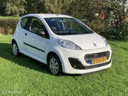 Wit Gebruikt 2013 Peugeot 107 Access Hatchback | € 3.450 (Eerlijke prijs)