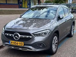 Grijs Gebruikt 2020 Mercedes GLA200 SUV | € 32.500 (Eerlijke prijs)