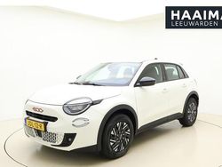 Wit Nieuw 2025 Fiat 600E Red SUV | € 37.250 (Iets duurder)