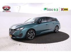 Groen Gebruikt 2022 Peugeot 308 Allure Stationwagen | € 21.999 (Iets duurder)