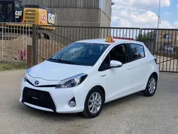 Wit Gebruikt 2014 Toyota Yaris Sedan | € 10.950 (Eerlijke prijs)