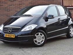 Zwart Gebruikt 2011 Mercedes A160 Business MPV | € 7.949 (Duur)