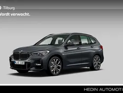 Grijs Gebruikt 2021 BMW X1 Executive SUV | € 33.880 (Eerlijke prijs)