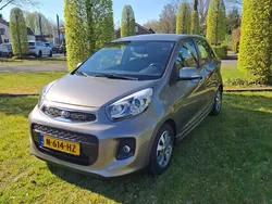 Grijs, metallic lak Gebruikt 2016 Kia Picanto Hatchback | € 8.650 (Goede deal)