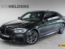 Zwart Gebruikt 2022 BMW 745e Shadowline Sedan | € 55.950 (Super prijs)