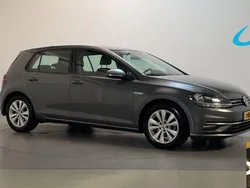 Grijs Gebruikt 2020 VW Golf VII Comfortline Hatchback | € 14.400 (Goede deal)