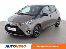 Grijs Gebruikt 2018 Toyota Yaris Hybrid Hatchback | € 17.149 (Eerlijke prijs)