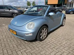 Blauw Gebruikt 2005 VW Beetle Cabriolet | € 3.940 (Eerlijke prijs)