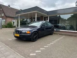 Blauw Gebruikt 1998 BMW 318 Executive Sedan | € 6.300