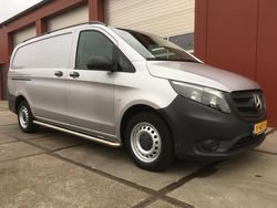 Zilver Gebruikt 2018 Mercedes Vito MPV | € 17.450 (Duur)