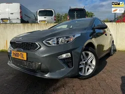 Grijs, metallic lak Gebruikt 2020 Kia Ceed Sportswagon Stationwagen | € 11.999 (Eerlijke prijs)