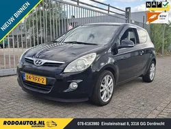 Zwart Gebruikt 2011 Hyundai i20 Hatchback | € 2.999 (Eerlijke prijs)