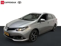 Stationwagon Gebruikt 2018 Toyota Auris Touring Sports Team Stationwagen | € 19.699