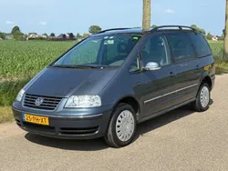 Grijs Gebruikt 2004 VW Sharan Comfortline MPV | € 1.900