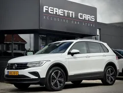 Wit Gebruikt 2022 VW Tiguan R-line Plus SUV | € 32.900 (Eerlijke prijs)