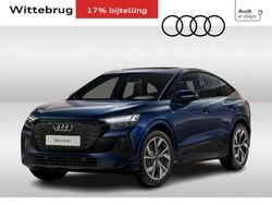 Blauw Nieuw 2025 Audi Q4 Sportback e-tron Competition SUV | € 57.930 (Goede deal)