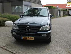 Zwart Gebruikt 2002 Mercedes ML270 SUV | € 7.950