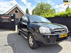 Zwart, metallic lak Gebruikt 2009 Hyundai Tucson Style SUV | € 2.845 (Goede deal)