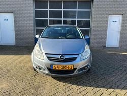 Grijs Gebruikt 2008 Opel Corsa Enjoy Hatchback | € 1.499 (Goede deal)
