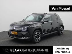 Zwart Gebruikt 2025 Renault R4 Iconic SUV | € 35.740