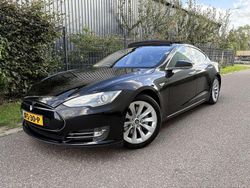 Zwart Gebruikt 2014 Tesla Model S Performance Hatchback | € 15.750 (Super prijs)