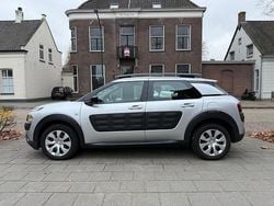 Grijs (metallic) Gebruikt 2016 Citroën C4 Business Class SUV | € 9.850 (Super prijs)