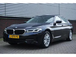 Zwart Gebruikt 2021 BMW 530 Sedan | € 34.950 (Super prijs)