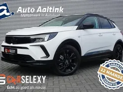 Wit Gebruikt 2023 Opel Grandland X SUV | € 29.440 (Eerlijke prijs)