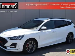 Wit Gebruikt 2022 Ford Focus ST-Line Stationwagen | € 22.750 (Iets duurder)