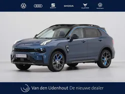 Blauw, metallic lak Gebruikt 2022 Lynk & Co 01 SUV | € 26.340 (Eerlijke prijs)