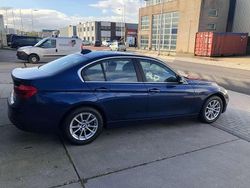 Blauw Gebruikt 2017 BMW 318 Executive Sedan | € 15.000 (Super prijs)