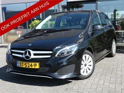 Zwart Gebruikt 2018 Mercedes B160 Ambition MPV | € 17.900 (Eerlijke prijs)