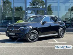 Zwart, metallic lak Gebruikt 2023 Mercedes GLC300 AMG line SUV | € 74.950