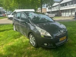 Gebruikt 2011 Peugeot 5008 MPV | € 2.500 (Goede deal)