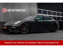 Zwart Gebruikt 2017 Porsche Panamera Turbo Sedan | € 68.945