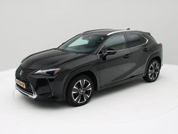 Zwart Gebruikt 2023 Lexus UX Business Edition SUV | € 33.900 (Eerlijke prijs)