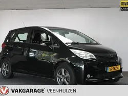 Zwart Gebruikt 2013 Toyota Verso-S Comfort MPV | € 8.450 (Eerlijke prijs)