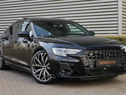 Zwart Gebruikt 2024 Audi S8 Exclusive Sedan | € 199.950