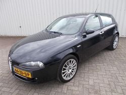Zwart Gebruikt 2008 Alfa Romeo 147 Business Hatchback | € 2.995 (Eerlijke prijs)