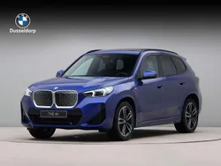 Blauw, metallic lak Nieuw 2025 BMW iX1 M Sport SUV | € 62.044 (Eerlijke prijs)