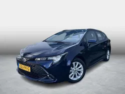 Blauw Gebruikt 2024 Toyota Corolla Hybrid Active Stationwagen | € 26.999