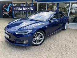 Blauw, metallic lak Gebruikt 2018 Tesla Model S Sedan | € 36.950