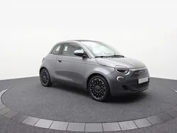 Grijs Gebruikt 2023 Fiat 500e La Prima Cabriolet | € 24.495 (Eerlijke prijs)