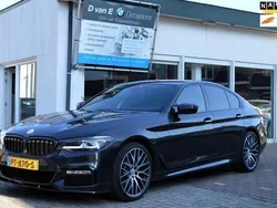 Grijs Gebruikt 2017 BMW 520 M Sport Sedan | € 21.900 (Duur)