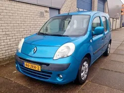 Blauw Gebruikt 2009 Renault Kangoo Expression MPV | € 5.950 (Eerlijke prijs)
