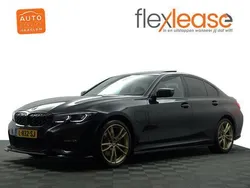 Zwart Gebruikt 2021 BMW 320 M Performance Sedan | € 34.900 (Eerlijke prijs)