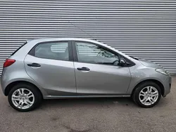 Grijs Gebruikt 2012 Mazda 2 Hatchback | € 5.750 (Iets duurder)