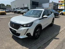 Wit Gebruikt 2022 Peugeot 2008 Allure SUV | € 19.850 (Goede deal)