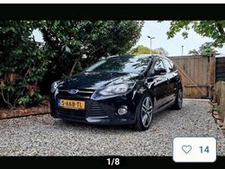 Zwart Gebruikt 2012 Ford Focus Titanium Stationwagen | € 4.999 (Eerlijke prijs)